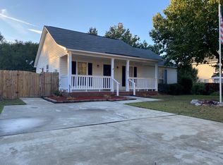 91 Garden Pond Dr, Lexington, SC 29073