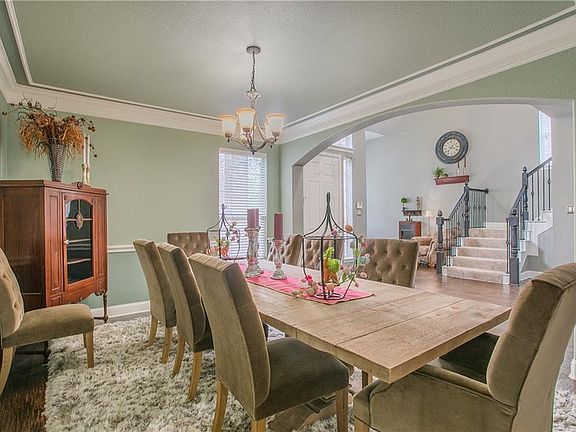 4th image of 8604 Preston Wood Dr