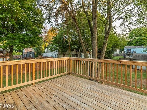 4th image of 14270 Silverdale Dr