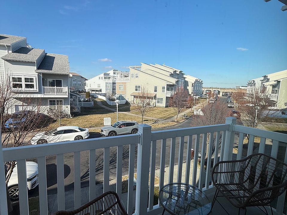 1st image of 185 Sea Grass Ln #B