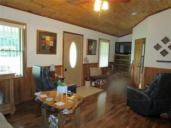 2nd image of 5511 County Road 16