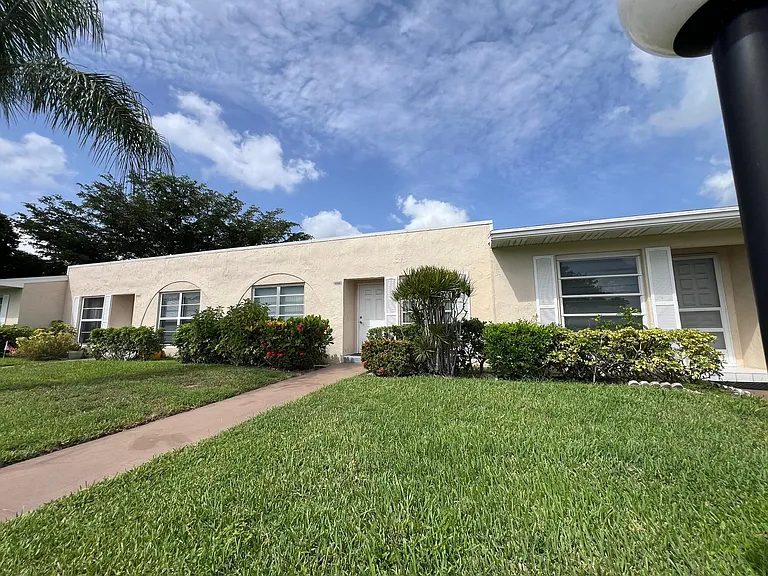 8584 Bella Vista Dr — Photo 14