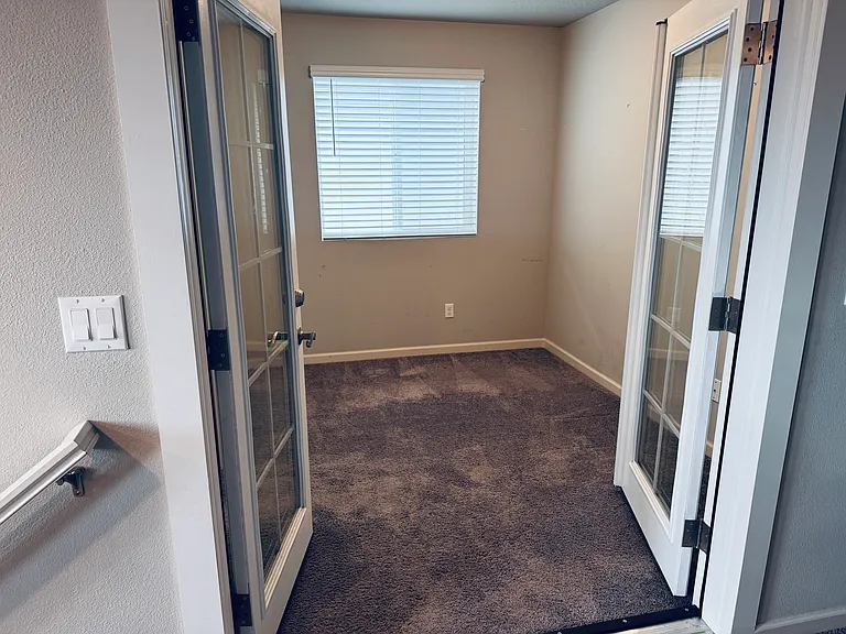 4124 SW Mawrcrest Ave — Photo 11