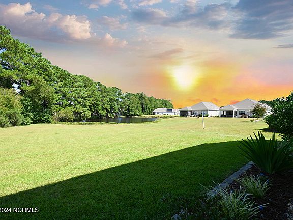 4th image of 226 Calabash Lakes Boulevard
