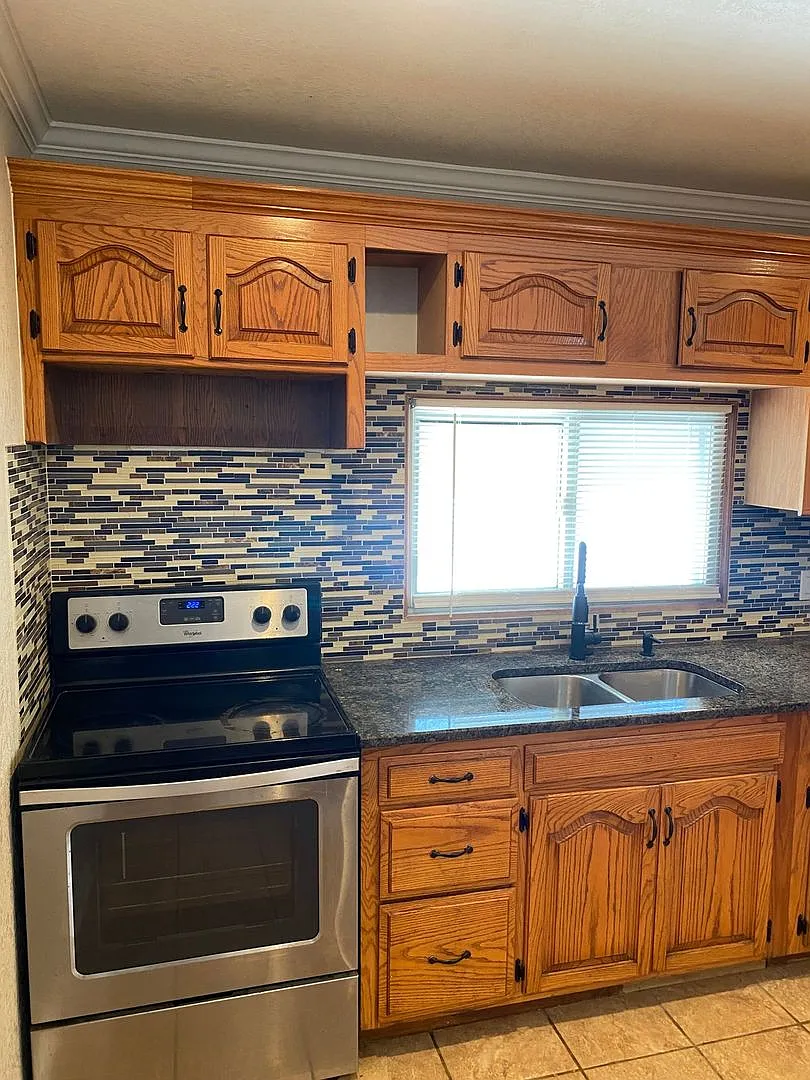 Charming 3BR House in Kansas City — Photo 3