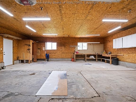 3rd image of 60 Dunbar Ave