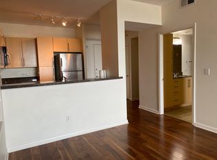 54 Rainey St APT 1117, Austin, TX 78701