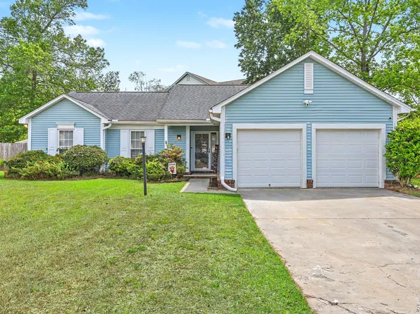 8359 Coventry Ct, North Charleston, SC 29420