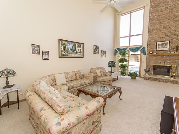 5th image of 318 S Dominion Dr #318