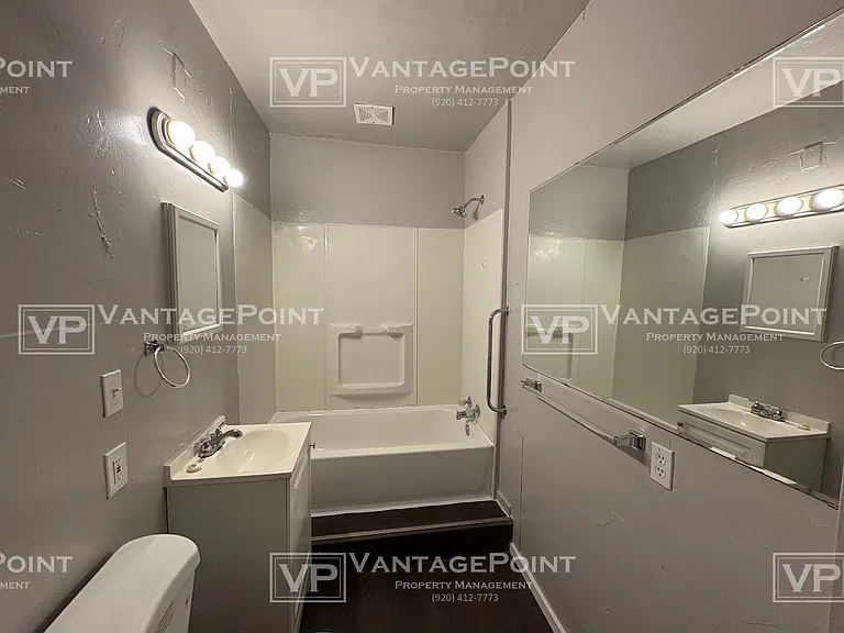 334 S Quincy St — Photo 18