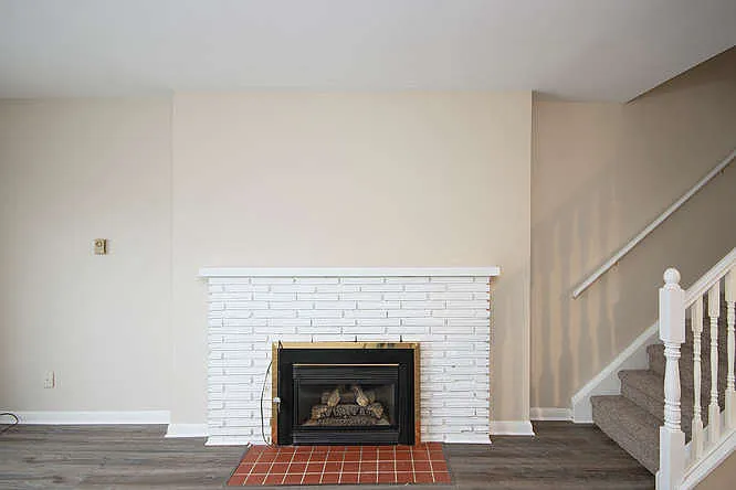 161 Arbour Glen Cres — Photo 7