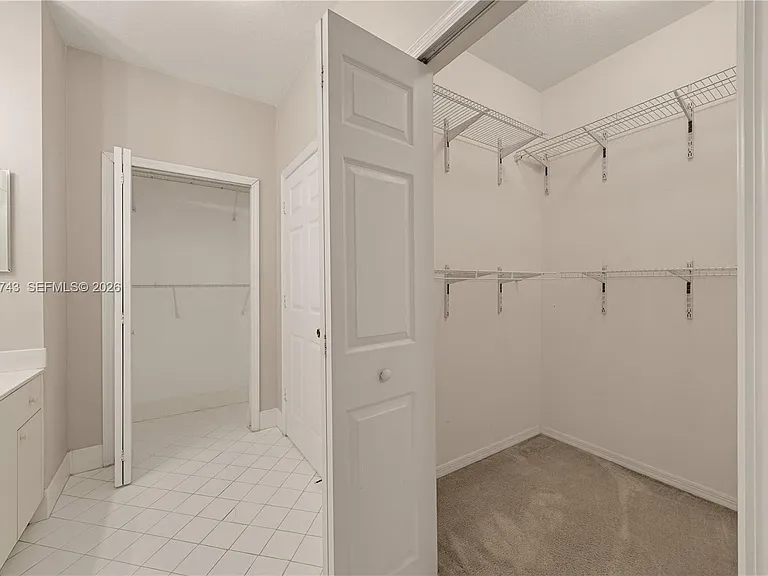 3393 NE 11th Dr — Photo 22
