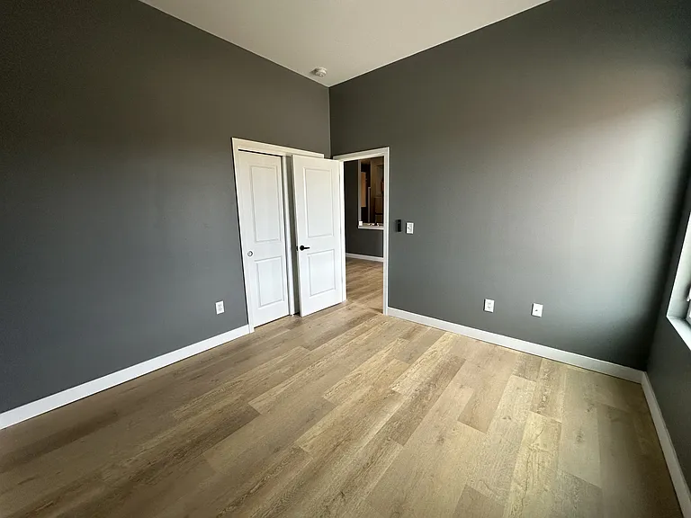 317 S Anderson St #11 — Photo 16