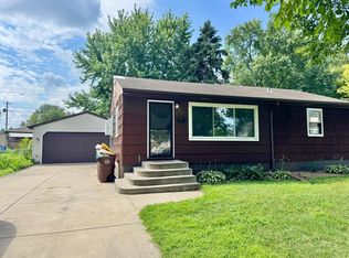 4037 W 124th St, Savage, MN 55378