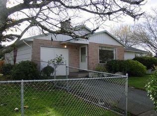 17830 SE Kelly St, Portland, OR 97236