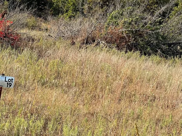 2619 S McKenzie, Agra, OK 74824