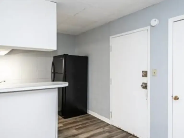 333 Superior Ave #C-06 — Photo 4