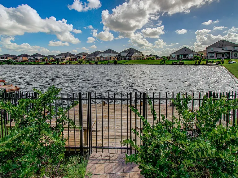 2202 Anzio Ct — Photo 43