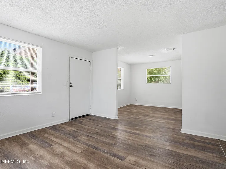 2154 Placeda St — Photo 21