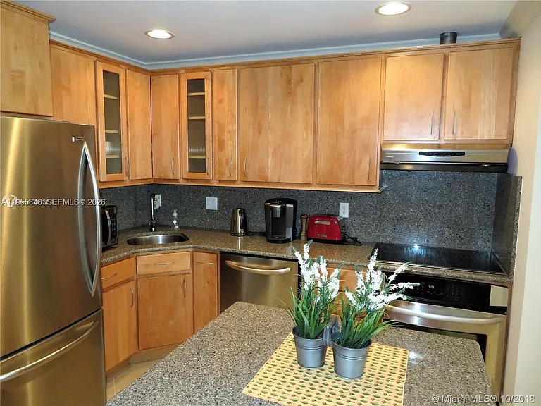 6471 Bay Club Dr #2 — Photo 7