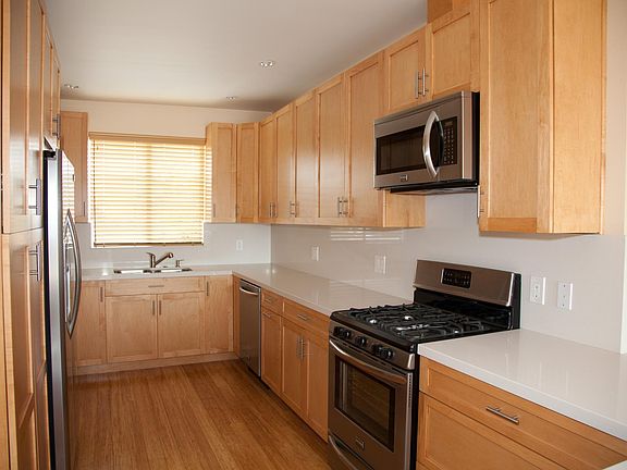 4th image of 13205 W Washington Blvd #1/2