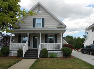 219 E Main St, Metamora, OH 43540
