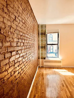 Rented by Real Broker NY LLC | media 27