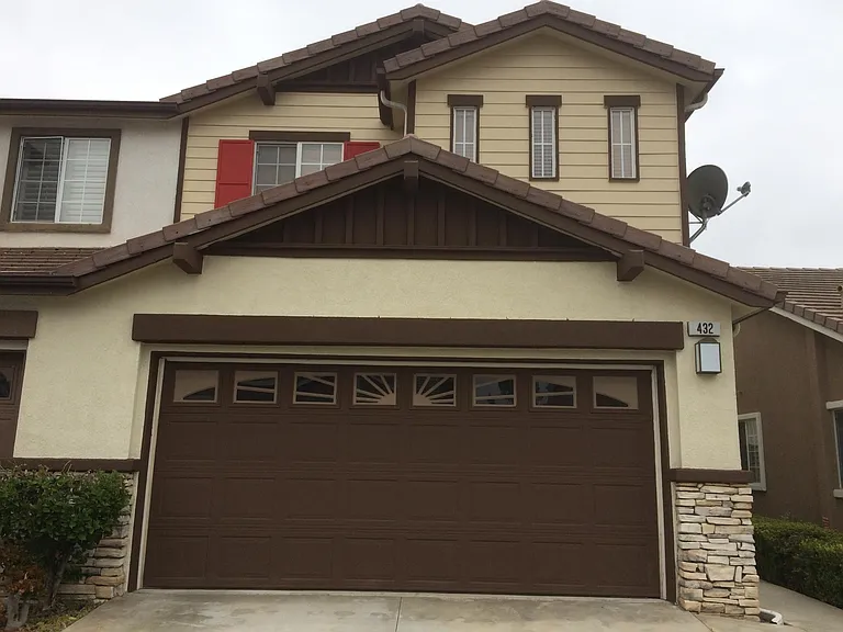 432 Hummingbird Dr — Photo 4