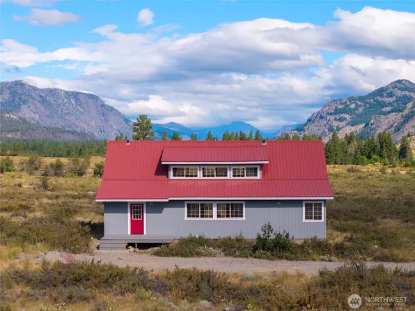 7 Arrowhead Road, Winthrop, WA 98862