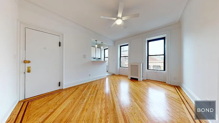 Rented by Bond New York | media 6