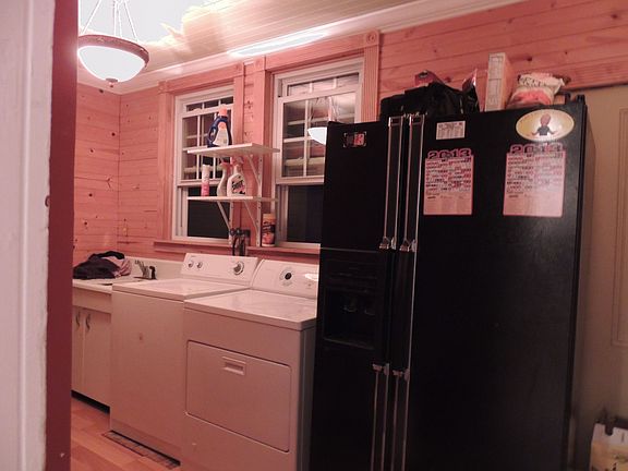 laundry room - 1st floor