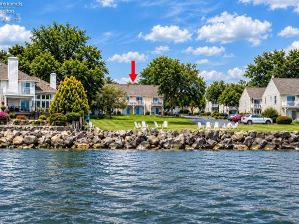 459 N Lake Pine Dr APT 2, Lakeside Marblehead, OH 43440