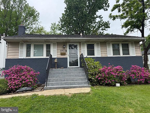 2nd image of 5903 Berwyn Rd