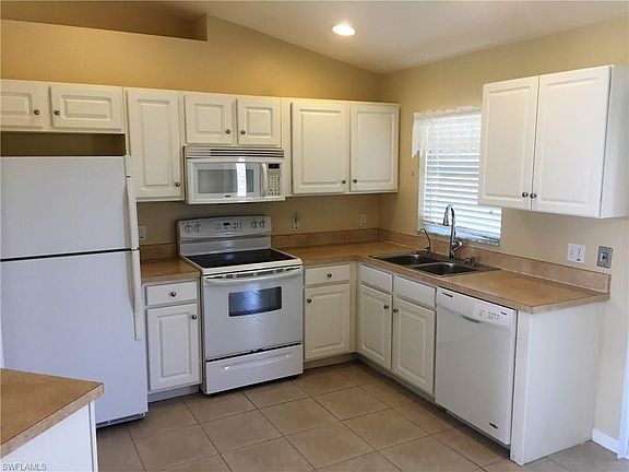 4th image of 2422 NW 20th Ave