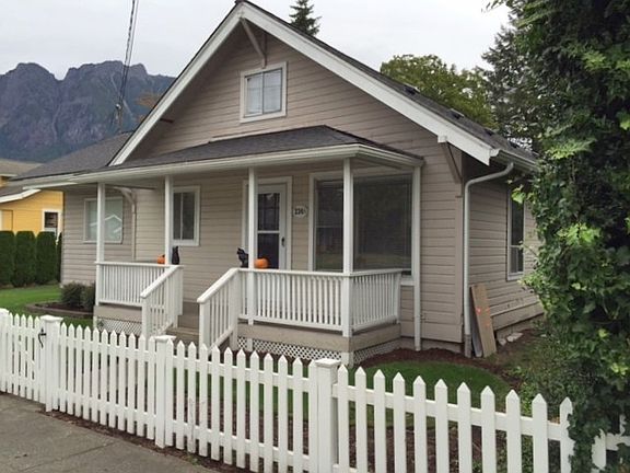 2nd image of 234 Bendigo Blvd N