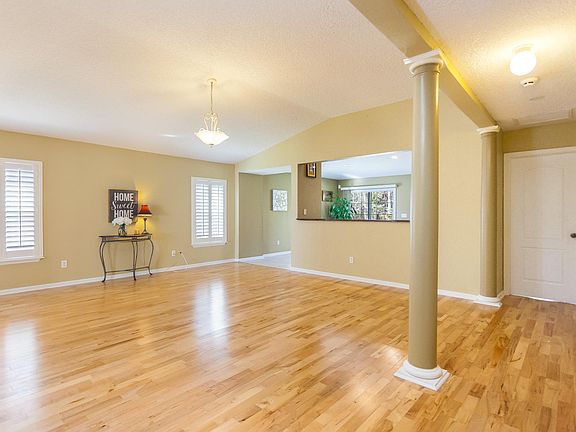 3rd image of 1156 Nochaway Dr