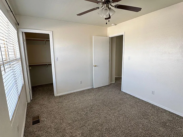 660 Vista Lejos Ln SW — Photo 25