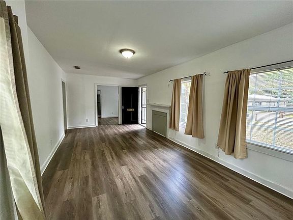 4th image of 2861 Ralston Rd