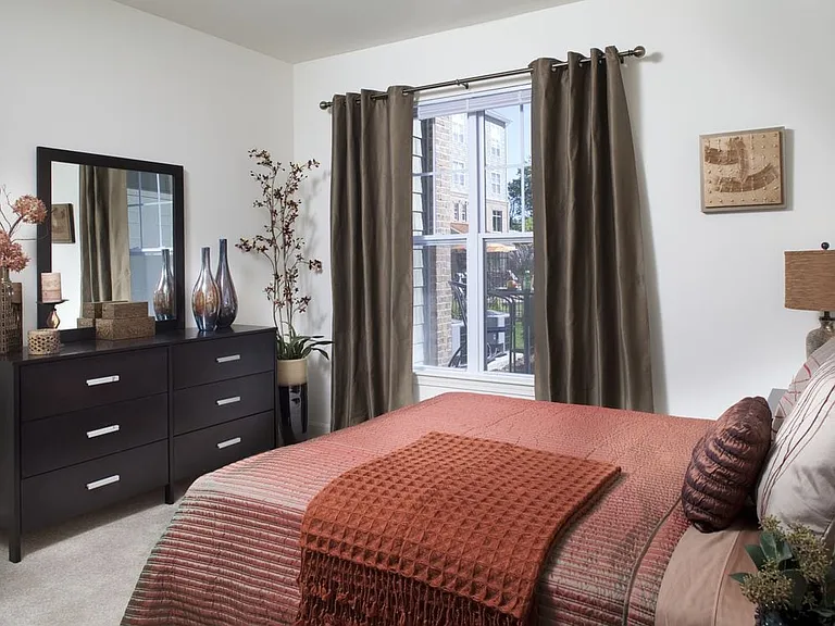 Classic Package II bedroom with carpet