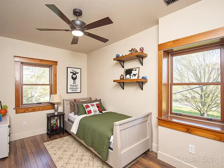 117 Montgomery Ave — Photo 5
