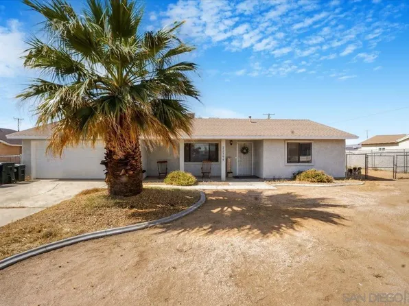 22394 Lone Eagle Rd, Apple Valley, CA 92308