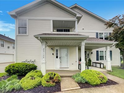 23135 Grist Mill Ct #29C, Olmsted Falls, OH, 44138