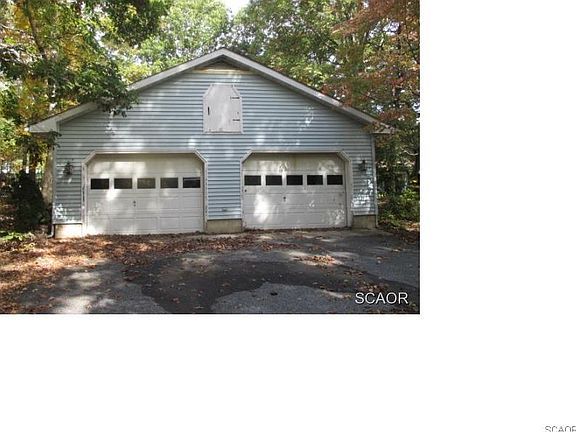 2nd image of 107 Mountain Laurel Dr