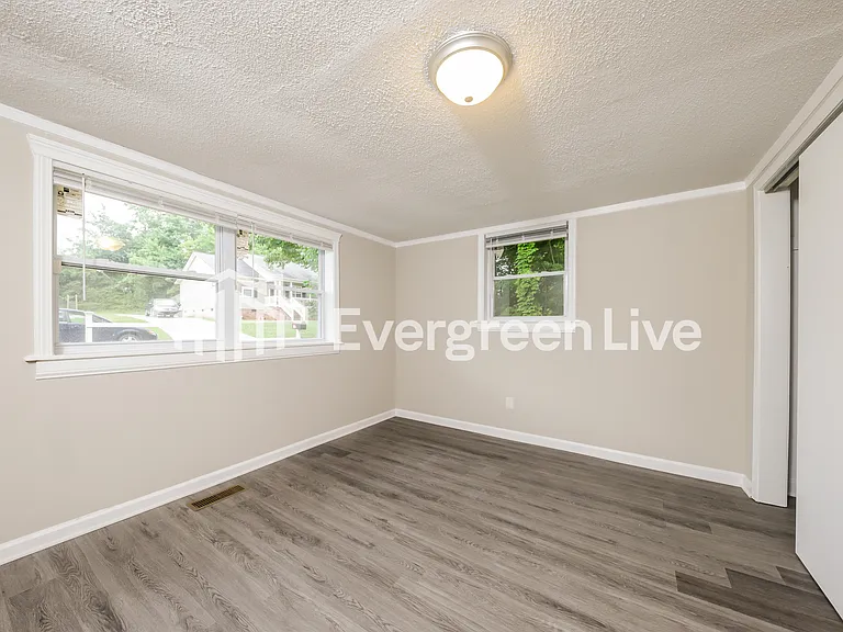 205 Lillie Dr — Photo 11