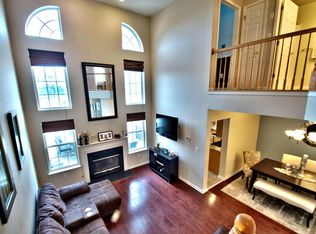 6 Berkshire Ct, Manalapan, NJ 07726