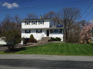 33 Maple Ln, Monroe, NY 10950