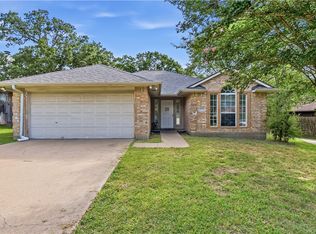 2009 Kimmy Dr, Bryan, TX 77807