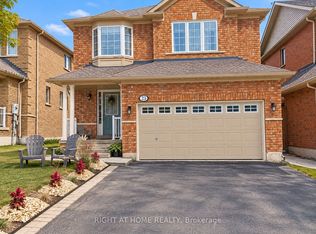 23 Lark Cres, Richmond Hill, ON L4S 2N1