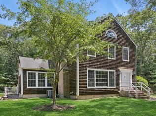 1216 Sagg Rd, Sag Harbor, NY 11963