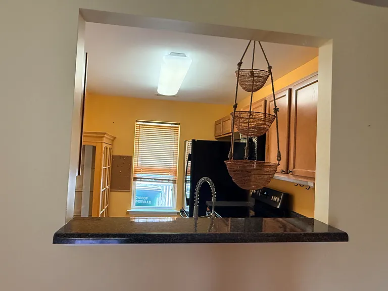 11 Athena Ave — Photo 4